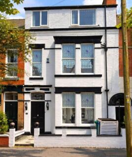 Click to visit Rightmove listing