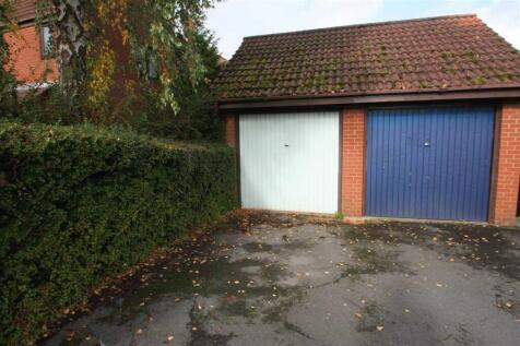Garage &amp; parking