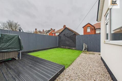 CAM02899G0-PR0081...