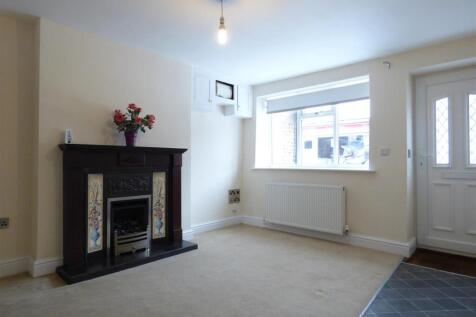 10 Emgate, Bedale photo 3