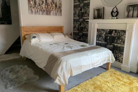 bed1.JPG