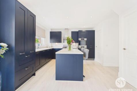 Open Plan Living Dining Kitchen