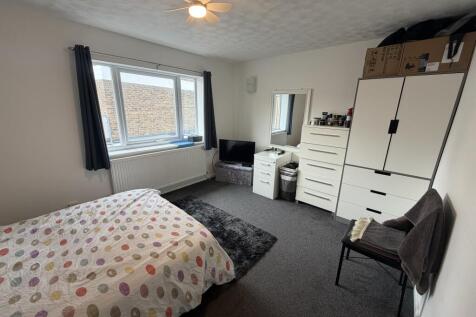 Queen Street, Whittlesey, PE7 1AY photo 4