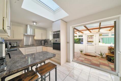 26 Northwood Gardens - RSsYxRfKcWmlYGxI9jrb.jpg