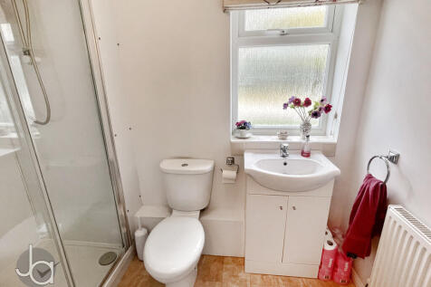 20251008_15493357...