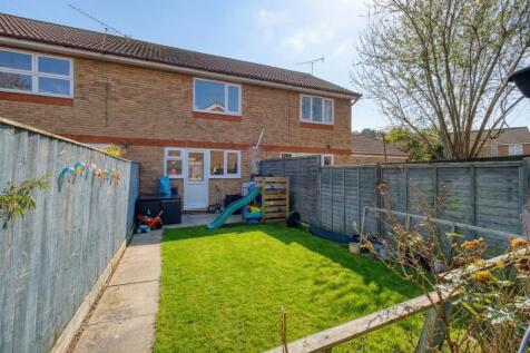 Garden - EweMove Swindon South