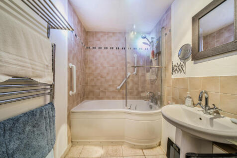 1355898-18-68cbd6...