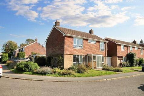 Hassocks, BN6 - property photo