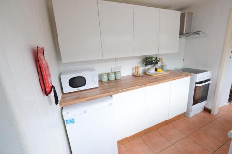 27/28 - Wellington Street - Student House photo 4