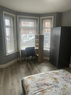 58 cardigan bedroom