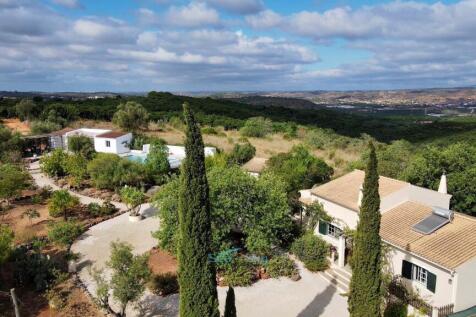 peaceful countryside