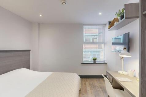 Flat 7, Hoods Hideout, 66-72 Houndsgate NG1 6BA photo 4