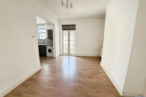 Knoclaid Road, Liverpool, Merseyside, L13 photo 5