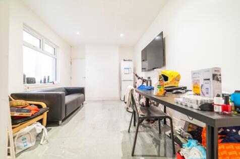 Call 02920 454555 to secure your viewing_3