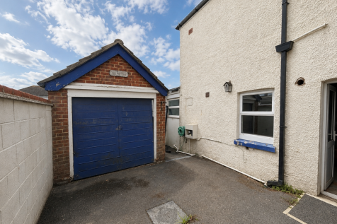 Garage T202606181620.png