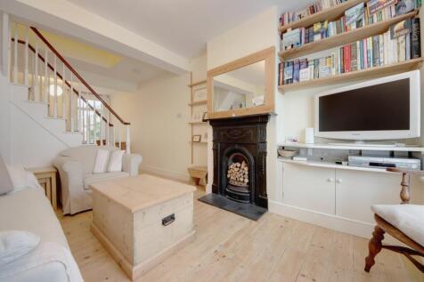 Bushey, WD23 - property photo