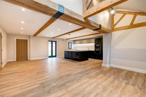 OPEN PLAN LIVING DINING KITCHEN
