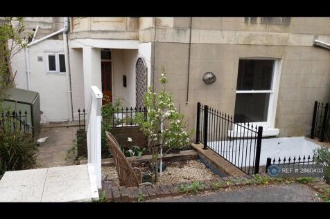 Front Garden And Courtyard Areas
