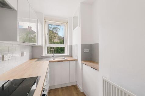Dumbarton Road, Scotstoun, Glasgow, G14 photo 4