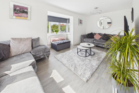 Exceptional Three-Bedroom Home with High-End Fini