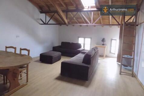Living-room Wooden floor