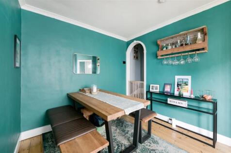 SUTTON COMMON ROAD,238-14.jpg