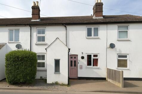 2-bed terraced on Guildford Road, Ash, Aldershot, Surrey, GU12, £1,400/mo