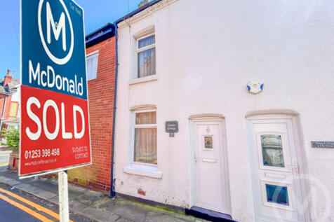 Blackpool, FY1 - property photo
