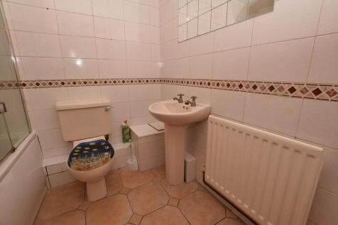 Byram Street, Huddersfield photo 4