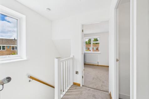 CAM02023G0-PR0155-STILL010