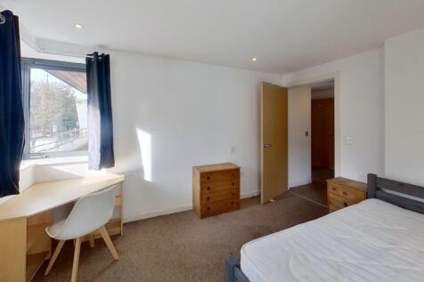 16-Cymbeline-Bedroom 3