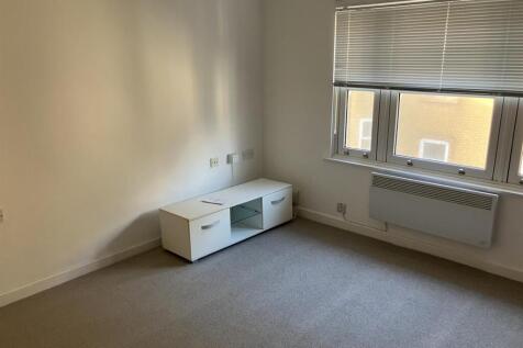 N lounge two two.jpg