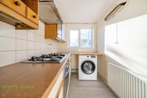 42fdba31-028e-479...