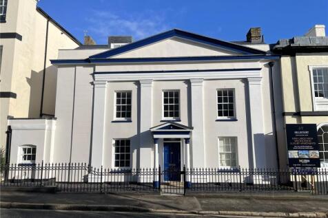 2-bed flat on Pennsylvania Road, Exeter, EX4, £2,080/mo