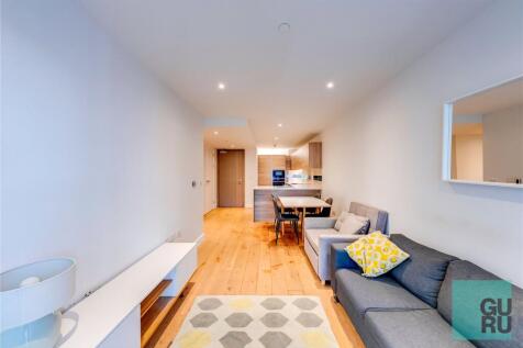 2-bed flat on Duke Of Wellington Avenue, Deveraux House, Royal Arsenal, SE18, £2,650/mo