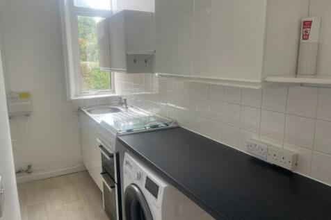 Kitchen2.JPEG