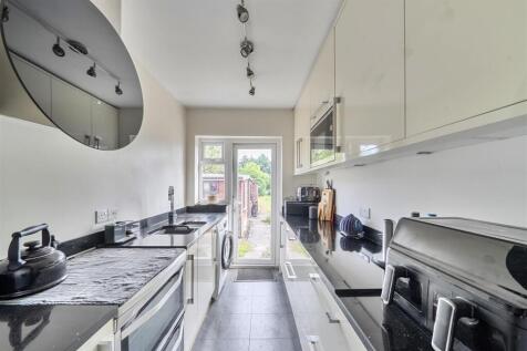 Hastings Way - Kitchen 2.jpg