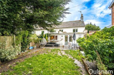 Bromsgrove, B60 - property photo