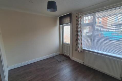 Yorke Street, Mansfield Woodhouse, Nottinghamshire photo 3