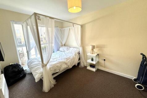 Stanza Court, Liverpool photo 4