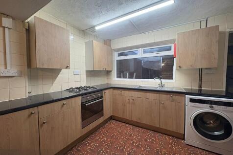 PHOTO-2025-12-16-...