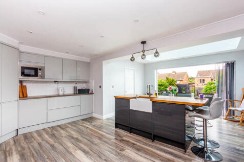Kitchen/Dining/Fa...