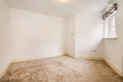 Marquess Drive, Milton Keynes, Buckinghamshire, MK2 photo 4