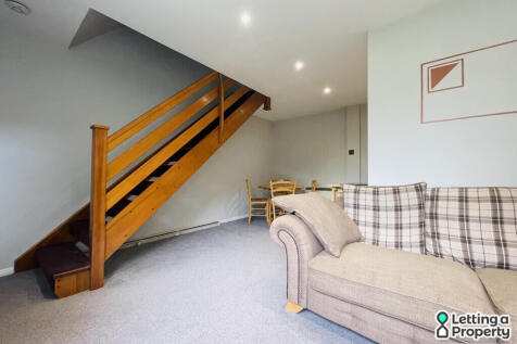 Mahon Close, Enfield, Greater London, EN1 4DH photo 3