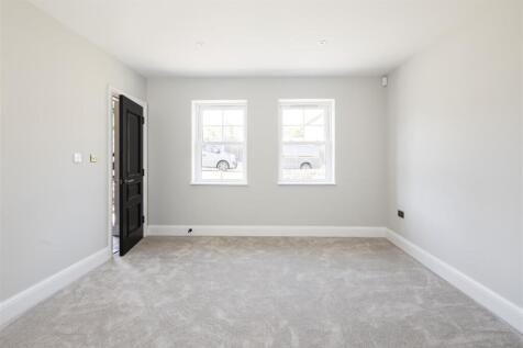 1 Cavell Road-4097.jpg