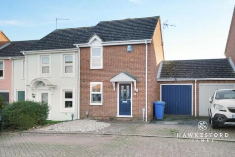Wadham Place, Sittingbourne - Front