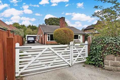 Gated Front Aspect 040