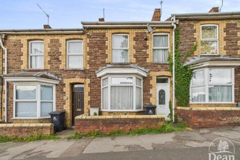Lydney, GL15 - property photo