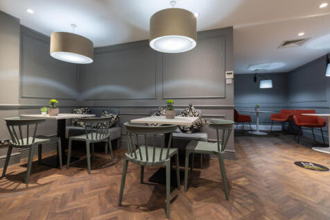 MAYFAIR, 3 QUEEN STREET