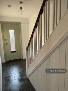Beech Avenue, Northampton, NN3 photo 2